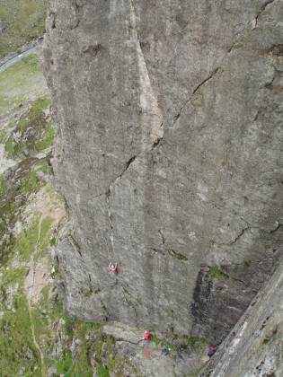 Left Wall, Dinas Cromlech